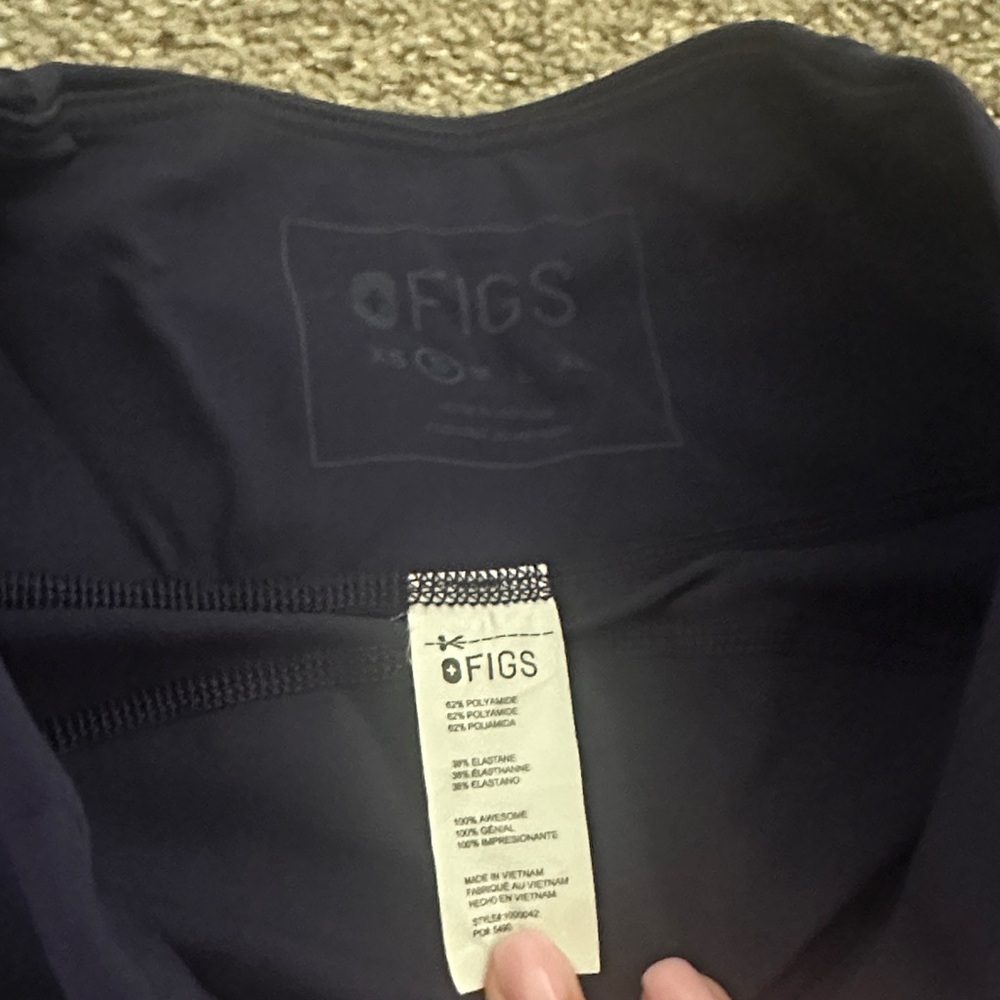 Figs Navy Medical Scrub Top with Interior Tag - Picture 2 of 3